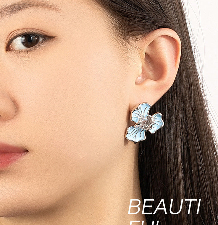 Summer Sweet and Exquisite Blue Flower Earrings